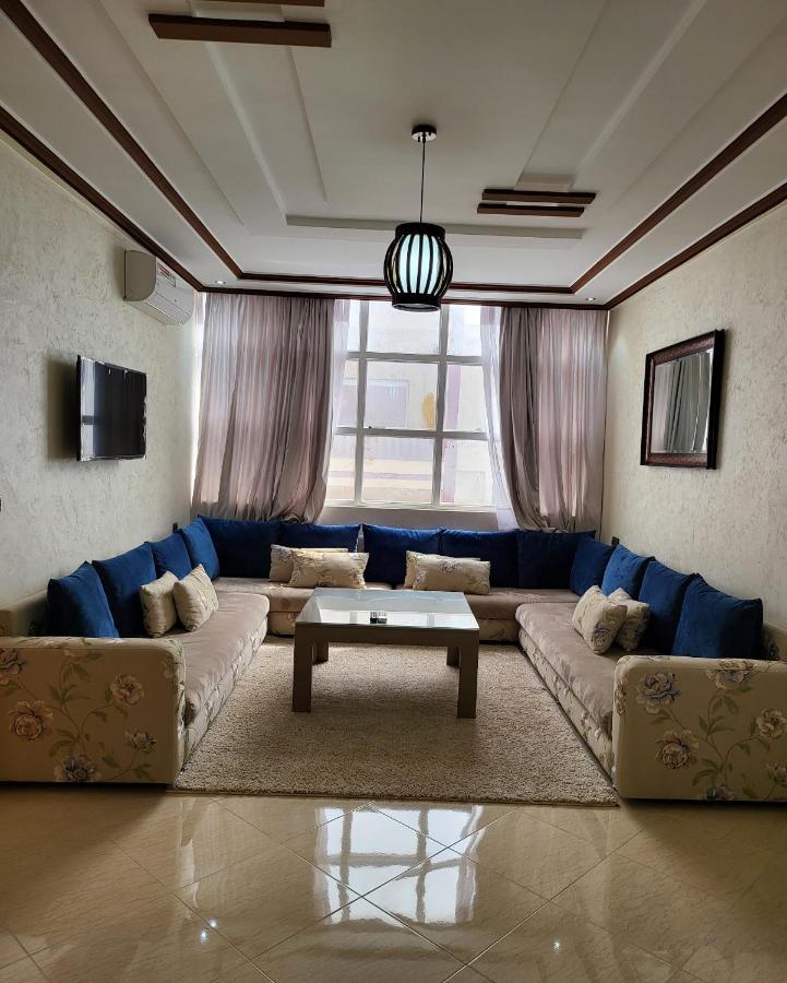 Residence De Luxe Al Manzah Эль-Хосейма Экстерьер фото